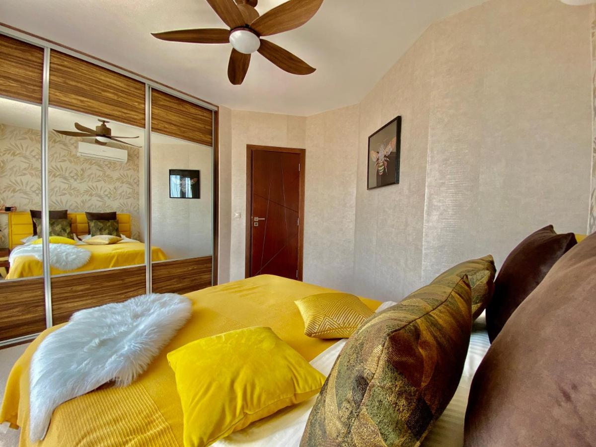 Millennium II Family Paradise Aparthotel Sveti Vlas Exterior photo