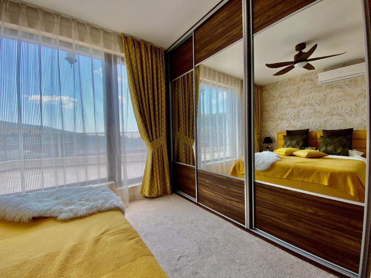 Millennium II Family Paradise Aparthotel Sveti Vlas Exterior photo