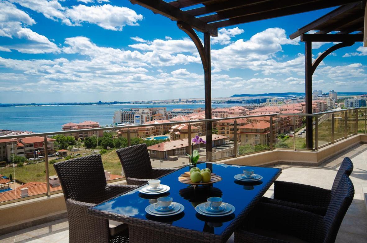 Millennium II Family Paradise Aparthotel Sveti Vlas Exterior photo