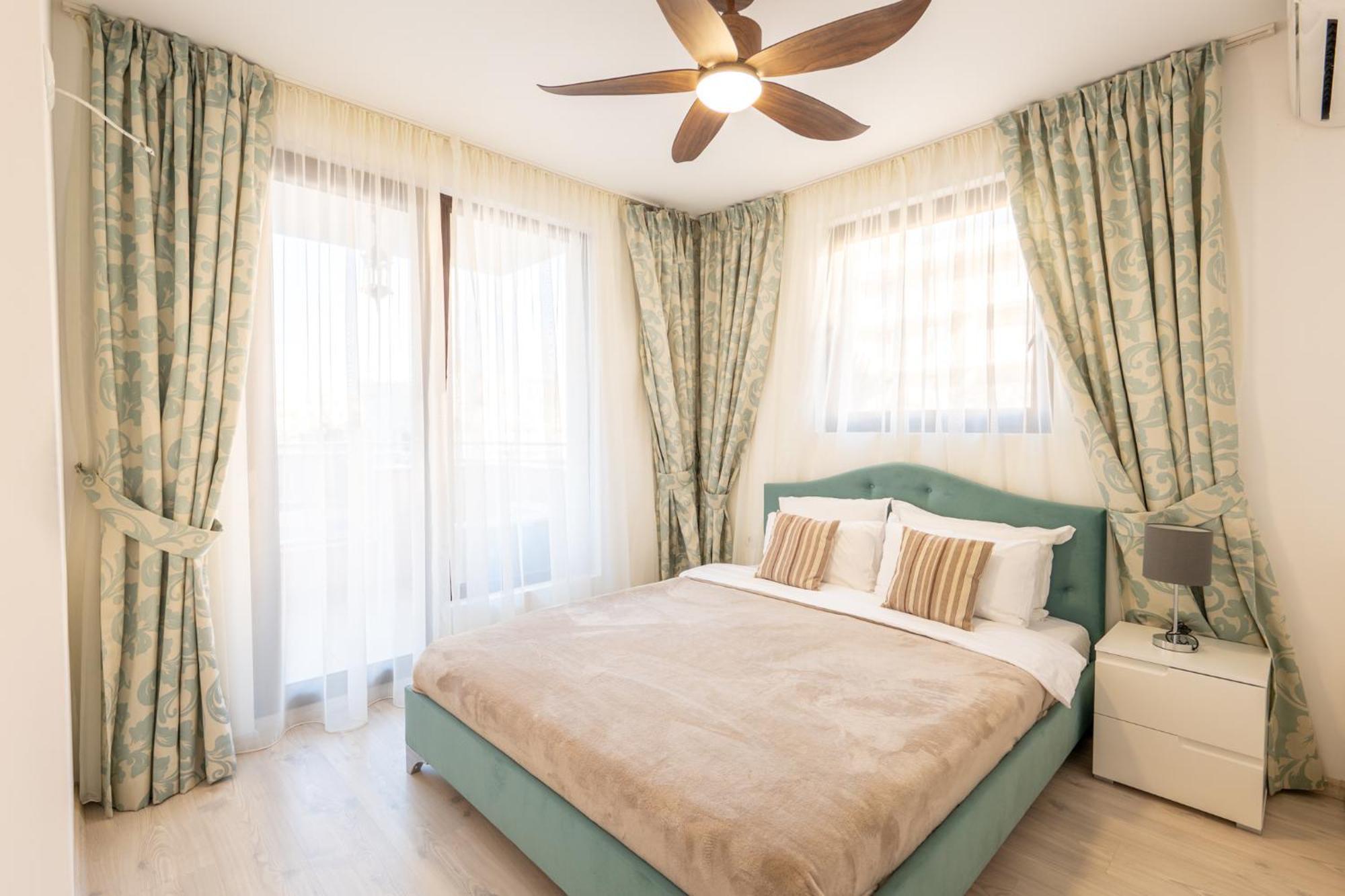 Millennium II Family Paradise Aparthotel Sveti Vlas Exterior photo